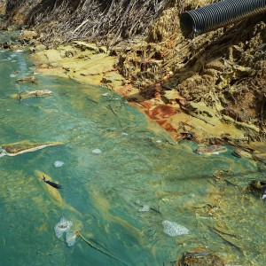 Verschmutzung infolge Rohstoffabbau